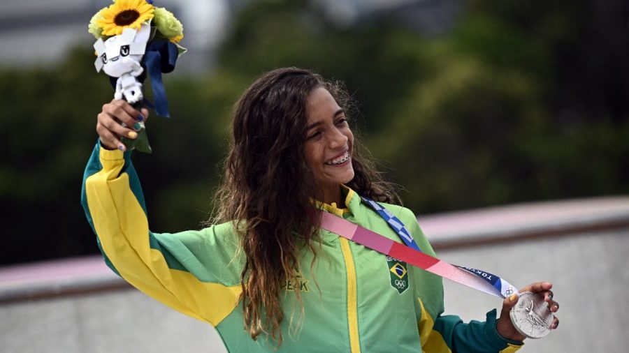 BRASIL É PRATA: Rayssa Leal, a Fadinha, conquista medalha ...